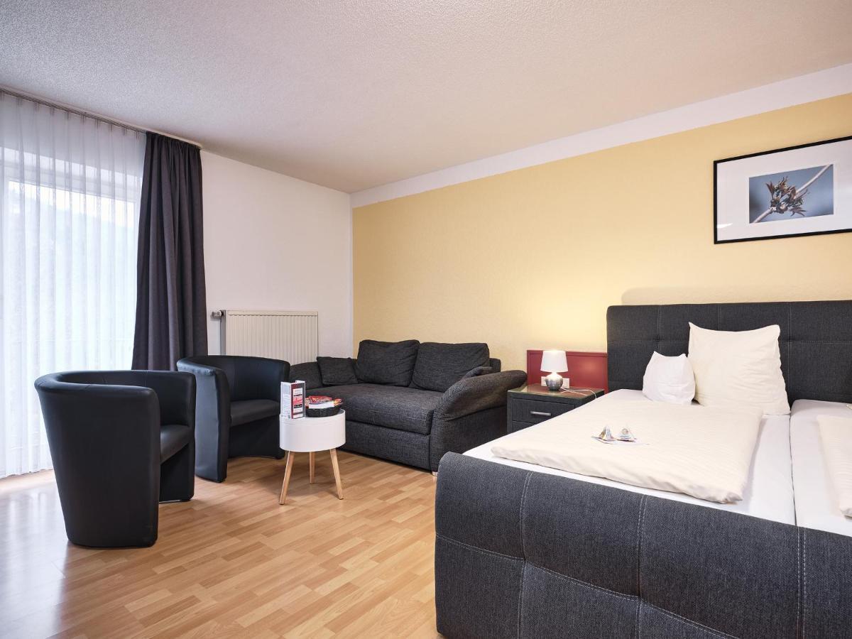 Tiptop Hotel Am Hochrhein Бад-Зекинген Экстерьер фото