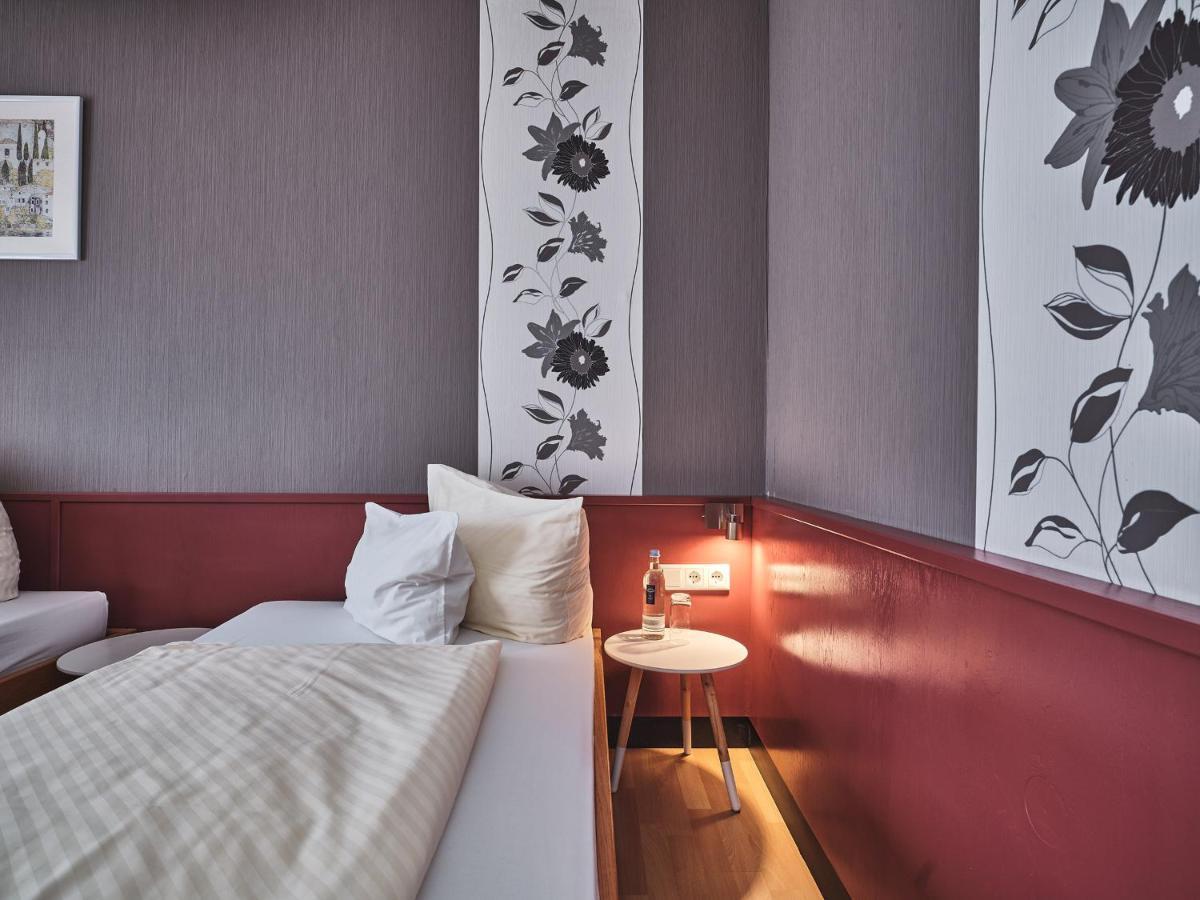 Tiptop Hotel Am Hochrhein Бад-Зекинген Экстерьер фото
